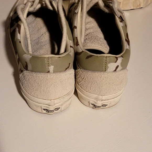 Vans Camo Sneakers - Picture 3 of 5